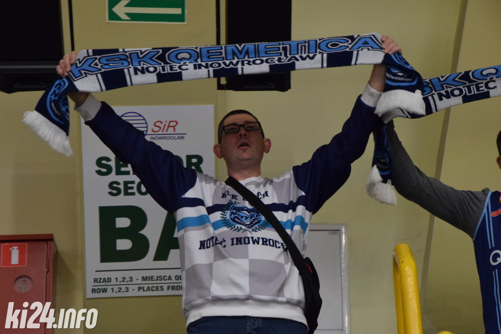 Kibice na meczu Noteć - Resovia