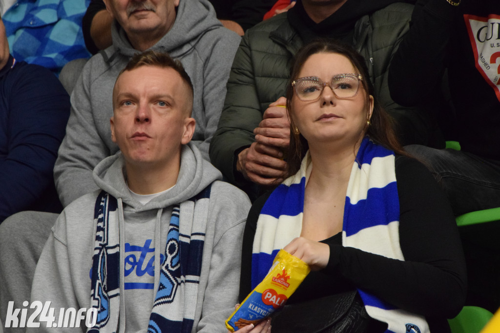 Kibice na meczu Noteć - Resovia