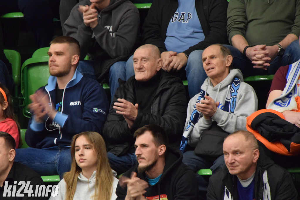 Kibice na meczu Noteć - Resovia