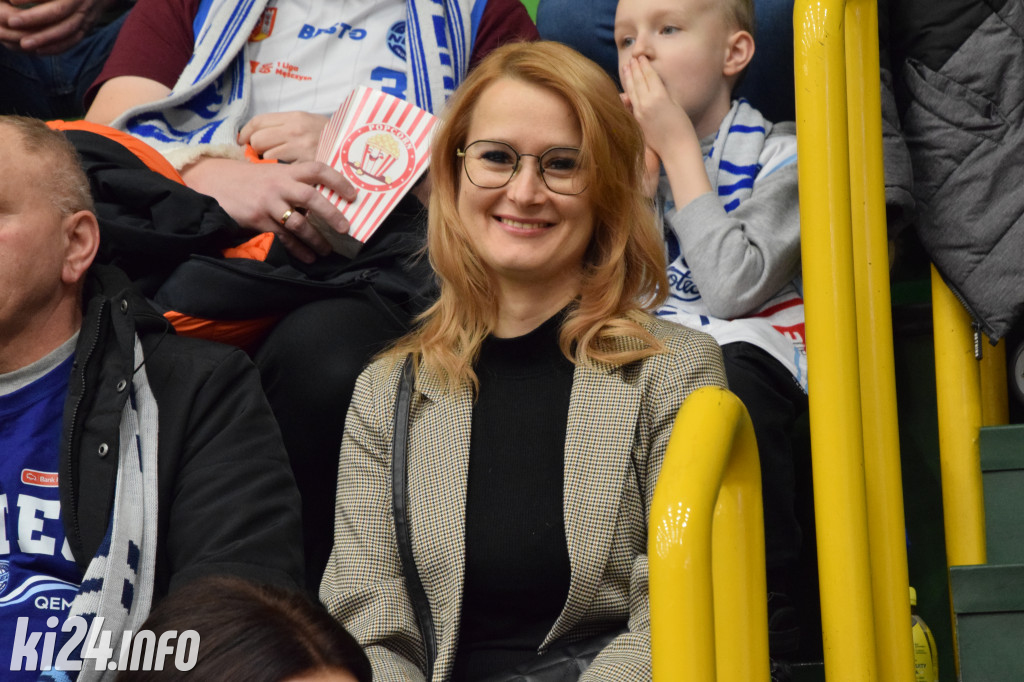 Kibice na meczu Noteć - Resovia