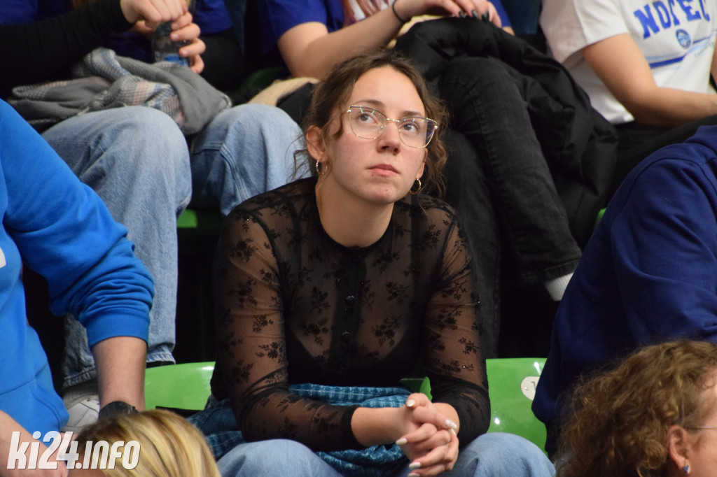 Kibice na meczu Noteć - Resovia