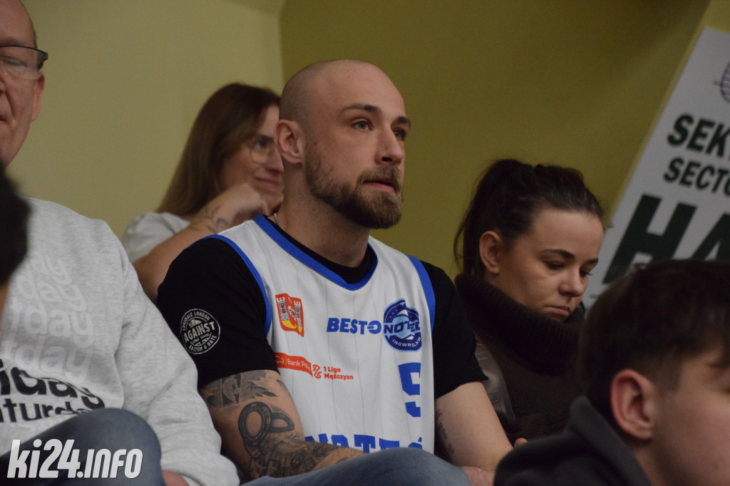 Kibice na meczu Noteć - Resovia