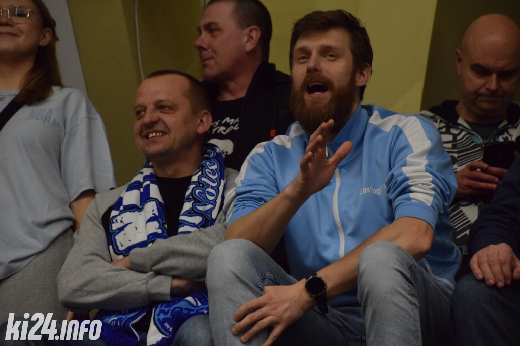 Kibice na meczu Noteć - Kociewskie Diabły