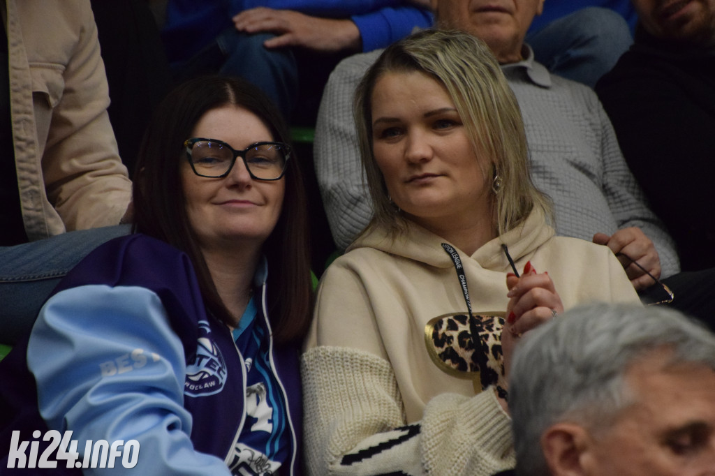 Kibice na meczu Noteć - Kociewskie Diabły