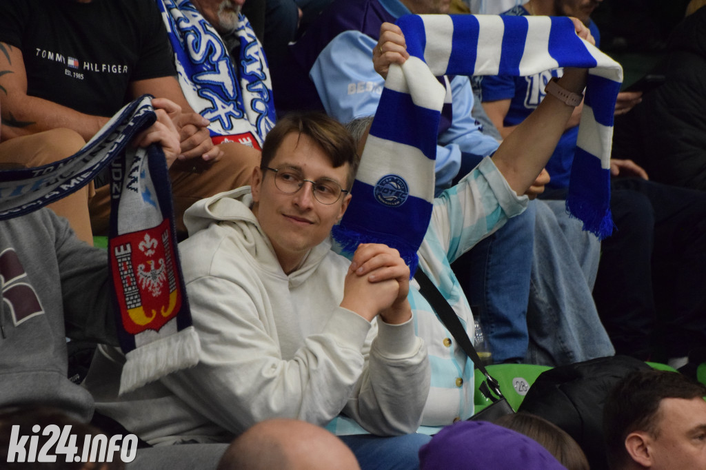 Kibice na meczu Noteć - Kociewskie Diabły