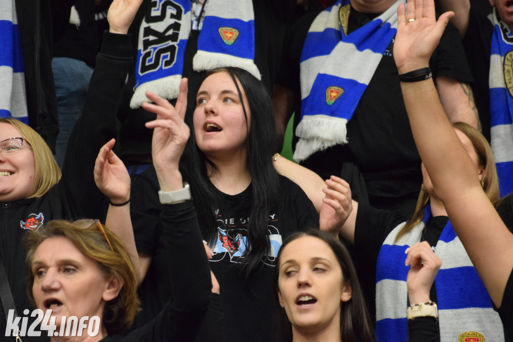 Kibice na meczu Noteć - Kociewskie Diabły