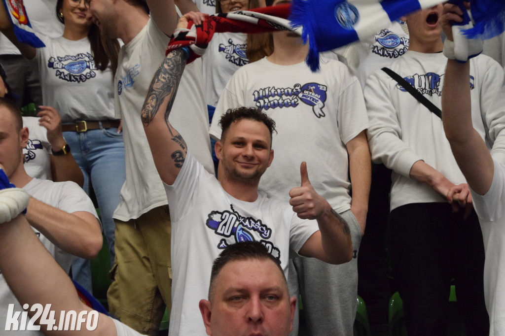 Kibice na meczu Noteć - Kociewskie Diabły