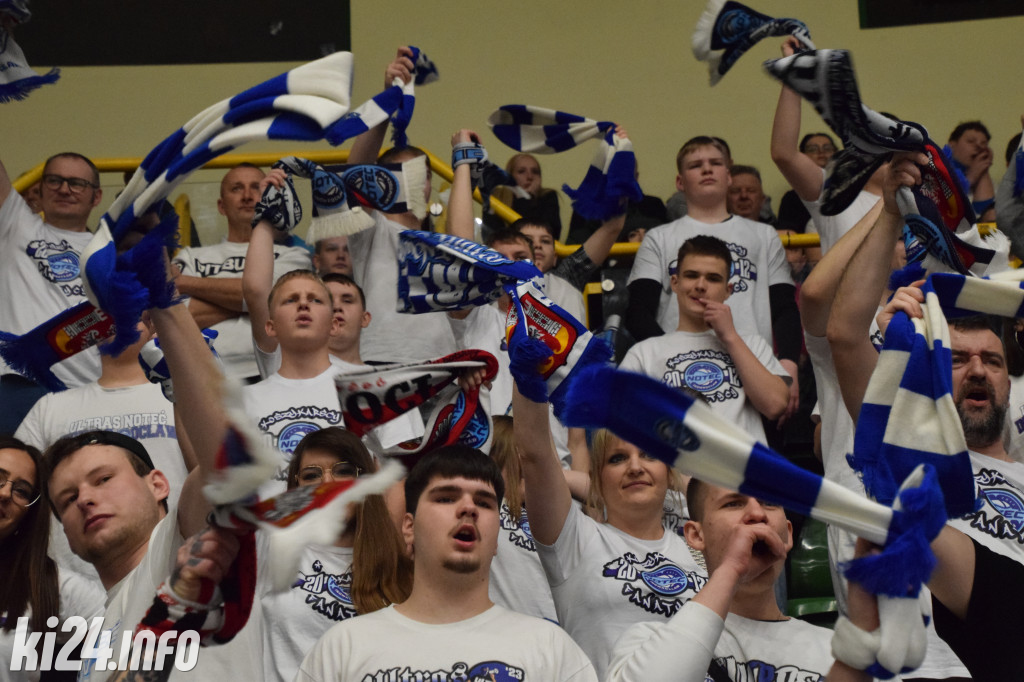 Kibice na meczu Noteć - Kociewskie Diabły