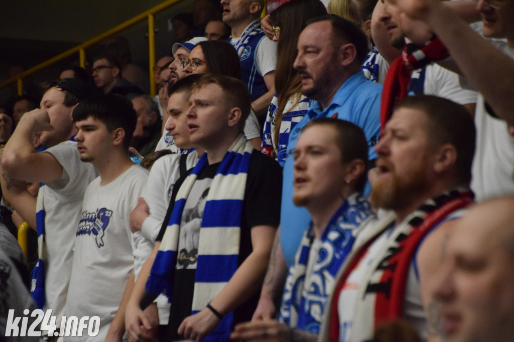 Kibice na meczu Noteć - Kociewskie Diabły