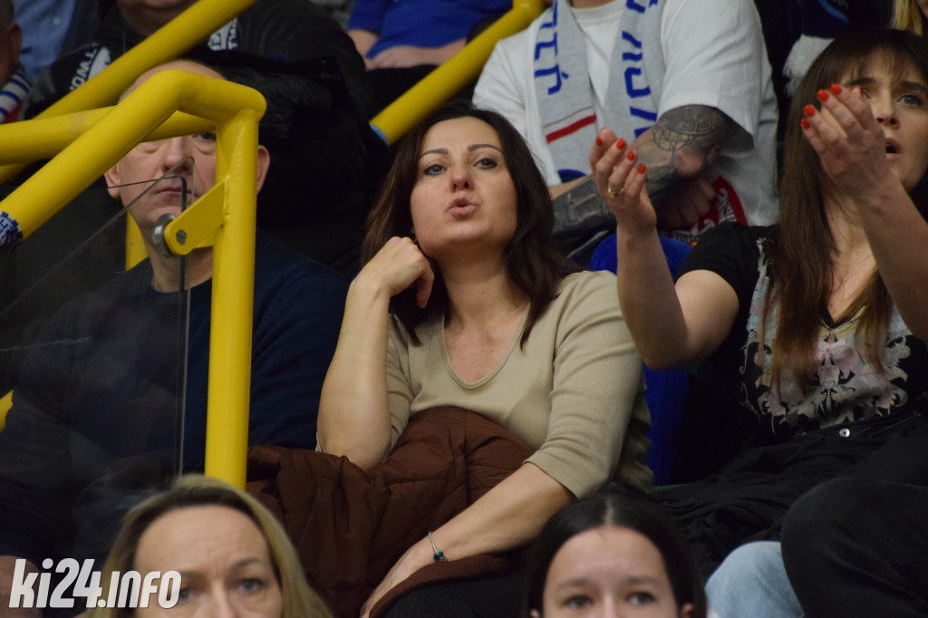 Kibice na meczu Noteć - Kociewskie Diabły