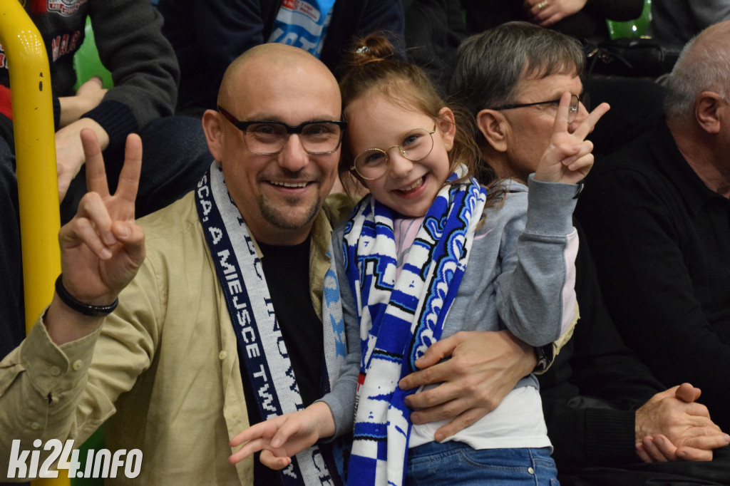 Kibice na meczu Noteć - Kociewskie Diabły