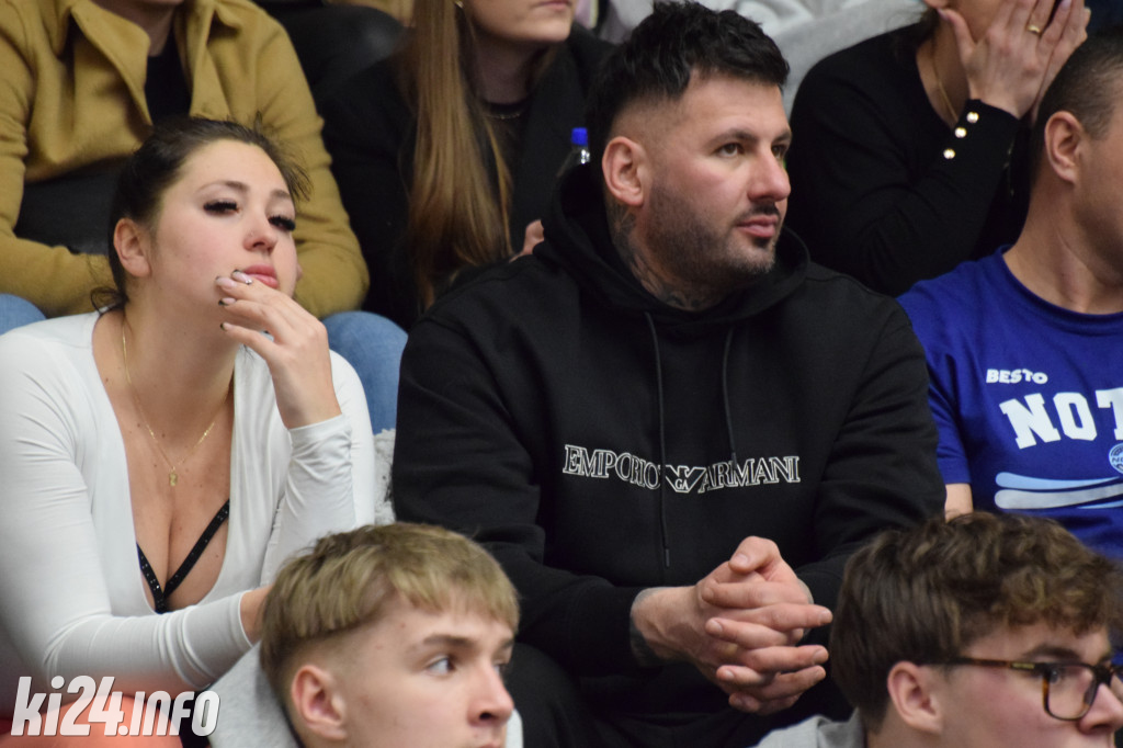 Kibice na meczu Noteć - Kociewskie Diabły