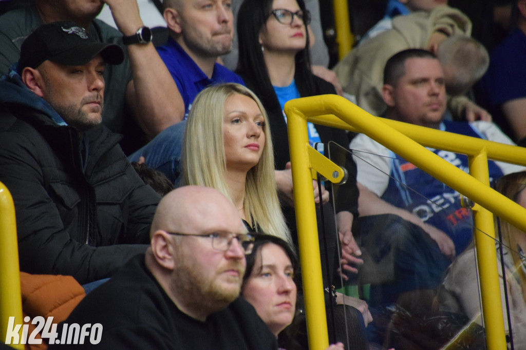 Kibice na meczu Noteć - Kociewskie Diabły