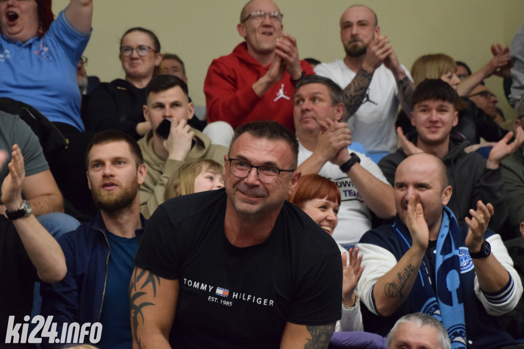 Kibice na meczu Noteć - Kociewskie Diabły