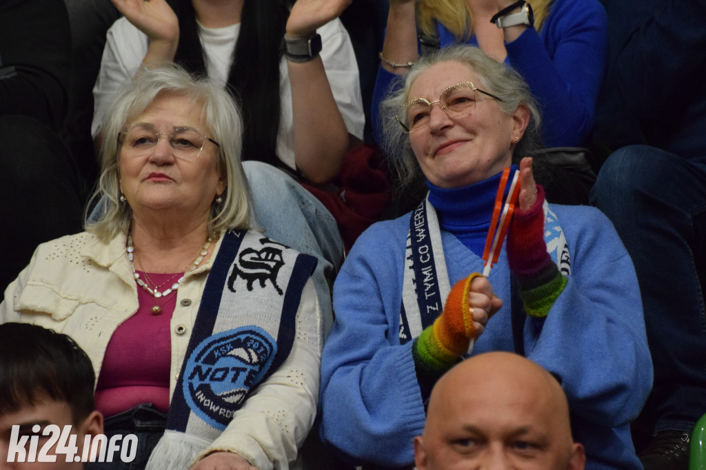 Kibice na meczu Noteć - Kociewskie Diabły