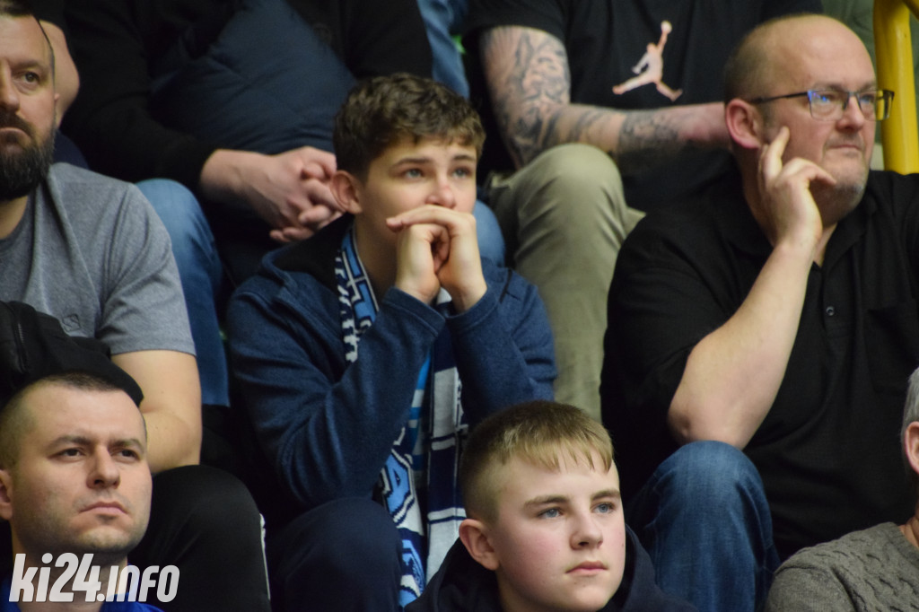 Kibice na meczu Noteć - Kociewskie Diabły