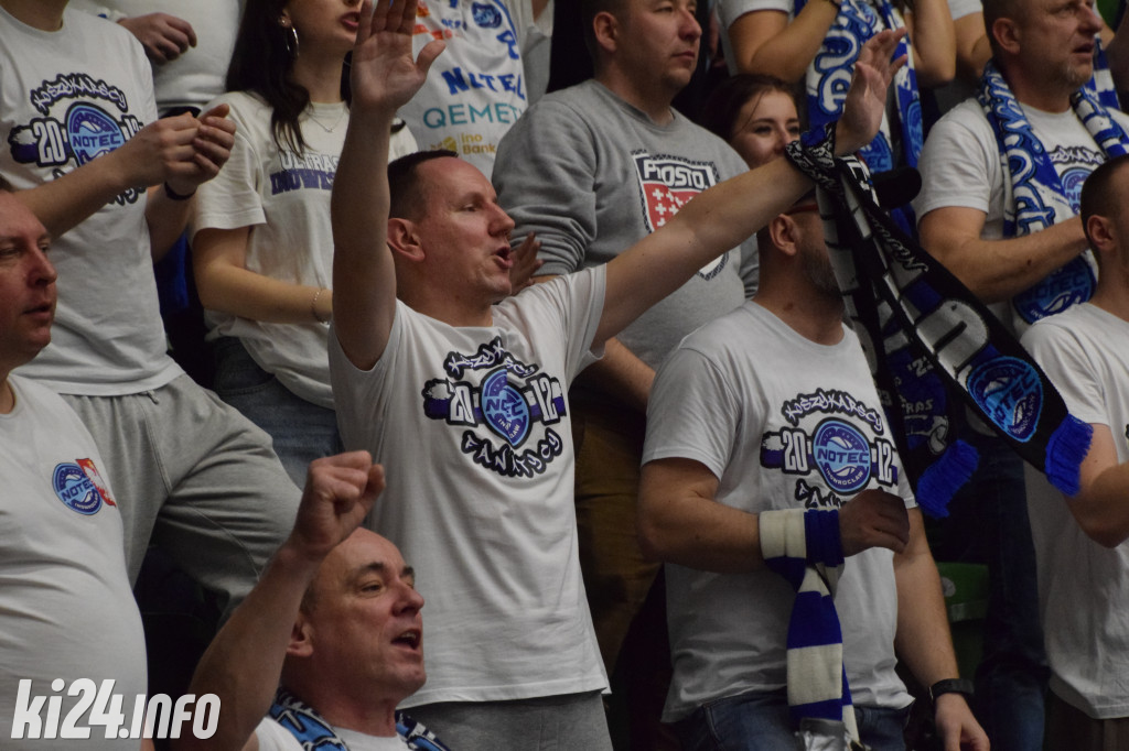 Kibice na meczu Noteć - Kociewskie Diabły