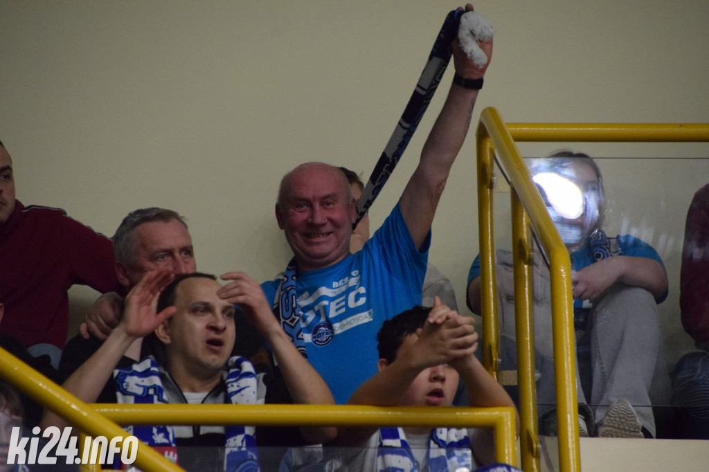 Kibice na meczu Noteć - Kociewskie Diabły