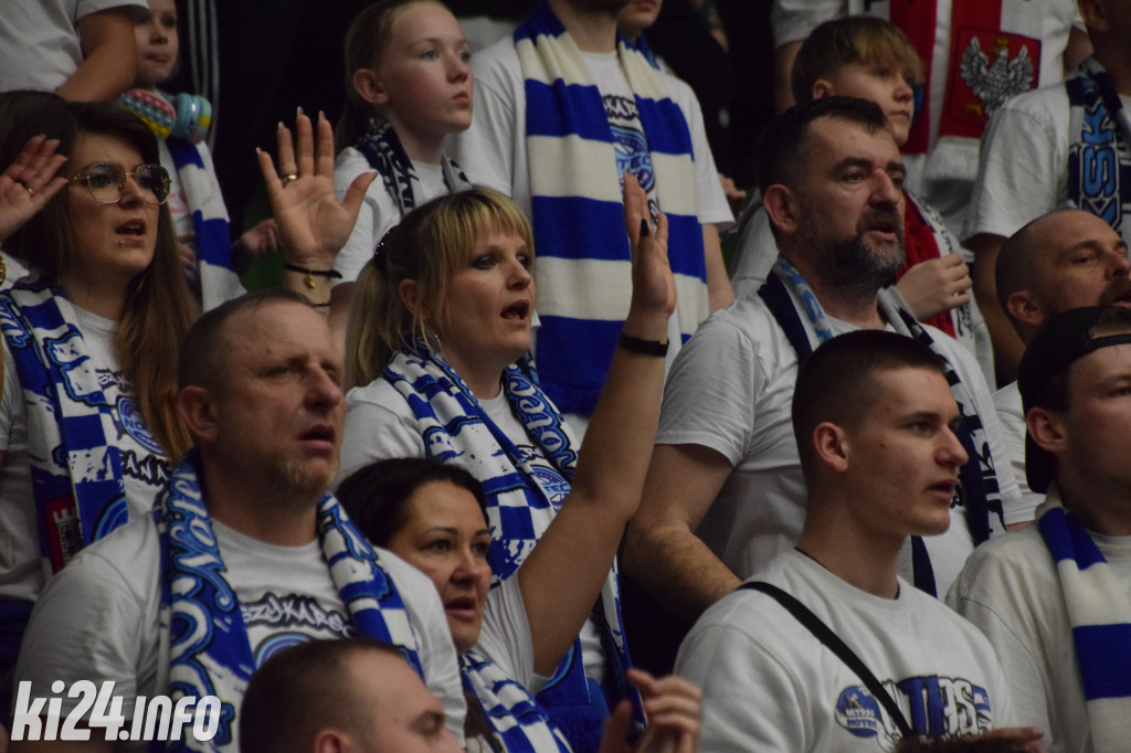 Kibice na meczu Noteć - Kociewskie Diabły