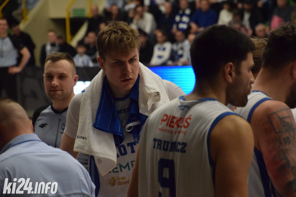 Kibice na meczu Noteć - Kociewskie Diabły