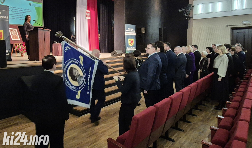 Nowy sztandar dla „Gastronomika”