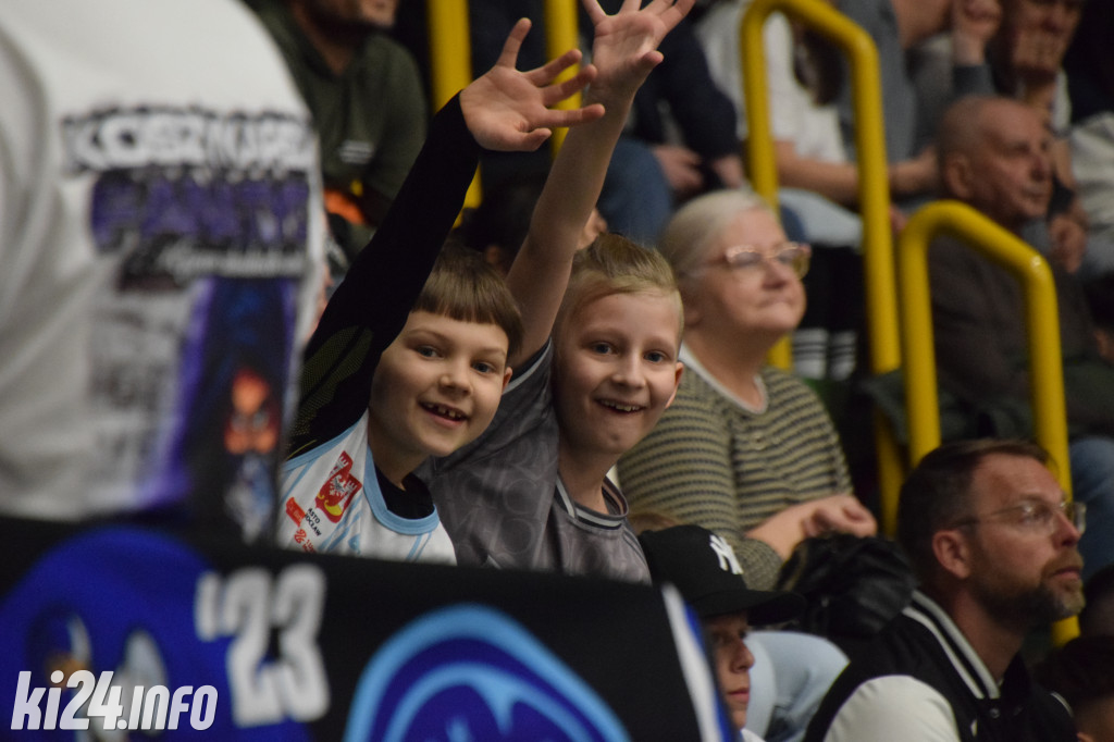 Kibice na meczu Noteć - Sokół