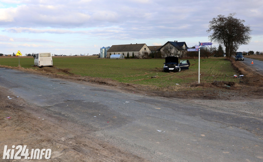 Wypadek szkolnego busa