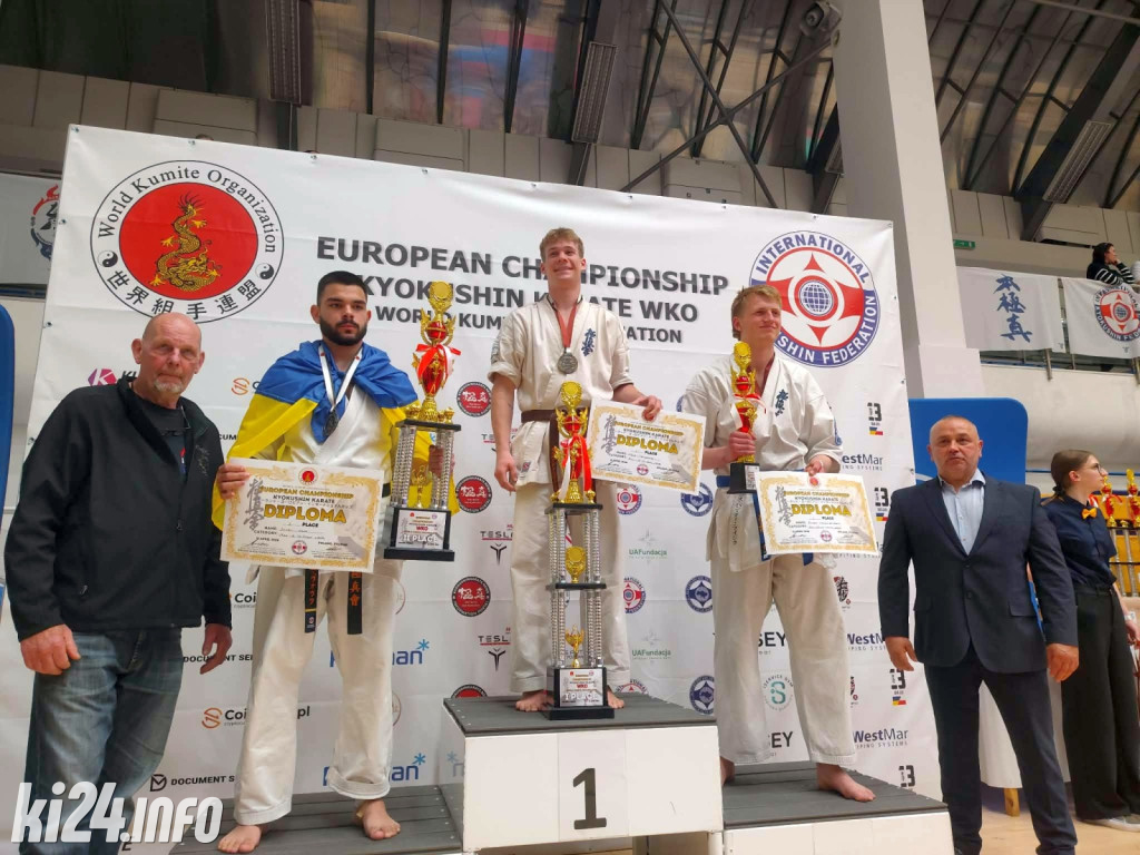 Karatecy wywalczyli  dwa złota dla Inowrocławia