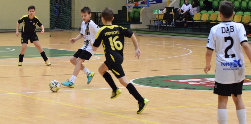 Młodzi piłkarze walczą o puchar prezydenta. Trwa "Noteć Cup 2017"