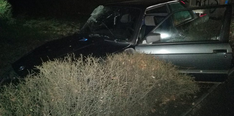 19-latek w BMW staranował dwa inne auta. Jak w sensacyjnym filmie [FOTO]