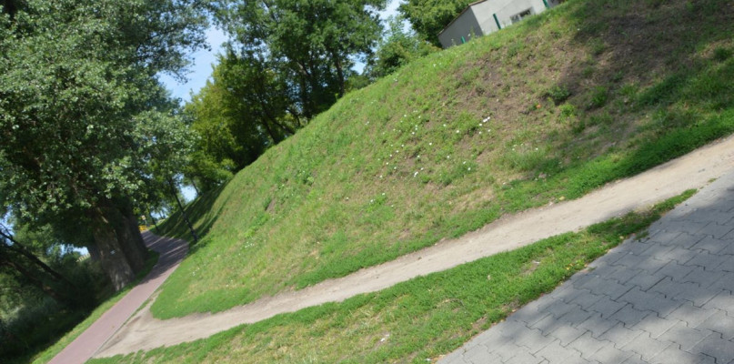 Zbrodnia w Kruszwicy. Komendant zginął od kul z własnego pistoletu