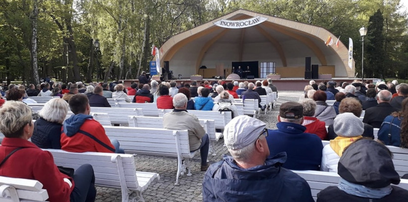Kabaretowo-koncertowy finał "Majówki na piątkę"