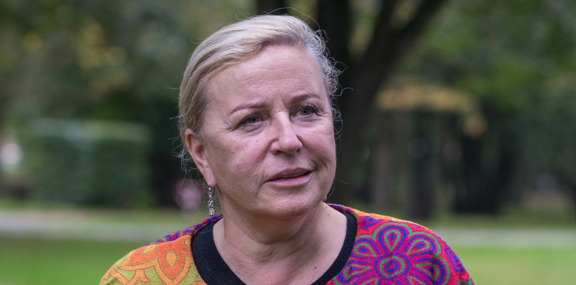 Krystyna Janda posadziła w Solankach pamiątkowy dąb