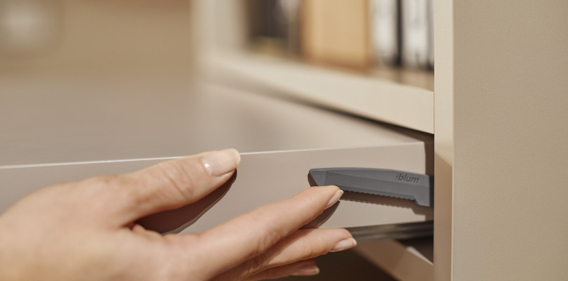 Abler poleca. Szuflada tackowa Blum - sposób na komfort w domu