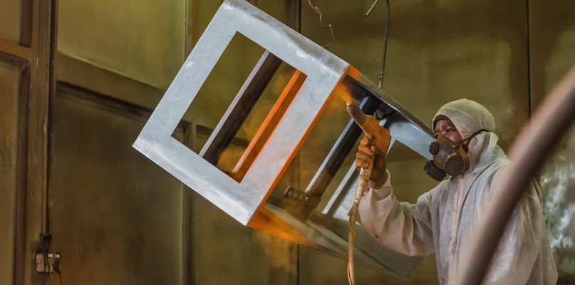 Bezpieczne zawieszki i haczyki lakiernicze. Przewodnik