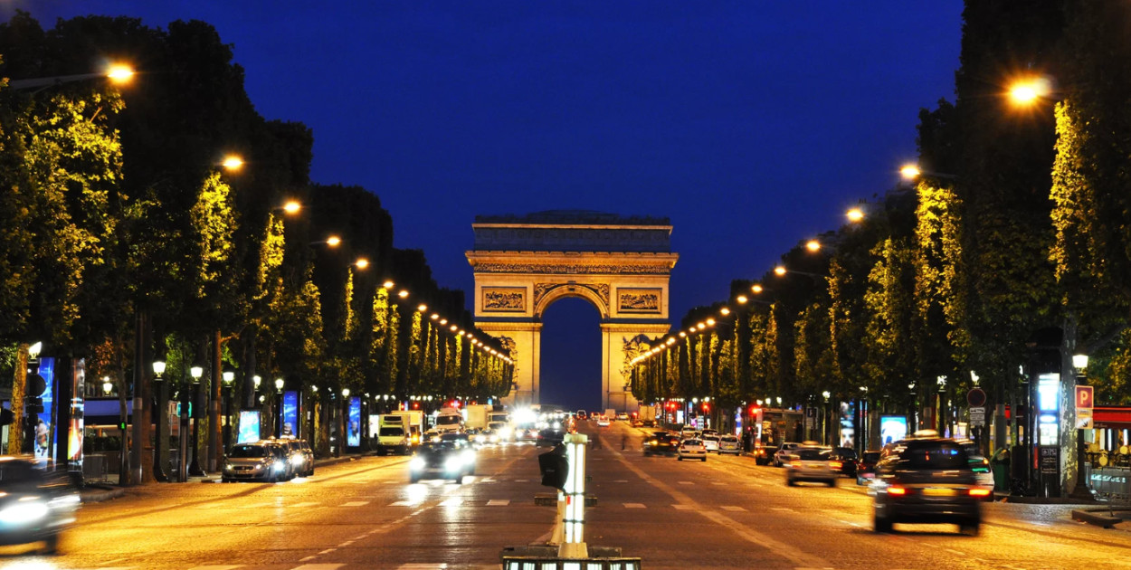 Weekend w Paryżu – przegląd ofert city break