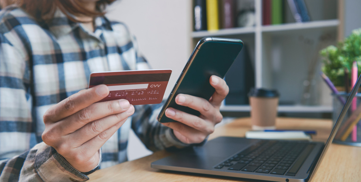 Jak wybrać konto osobiste? 5 najważniejszych rzeczy, które trzeba sprawdzić