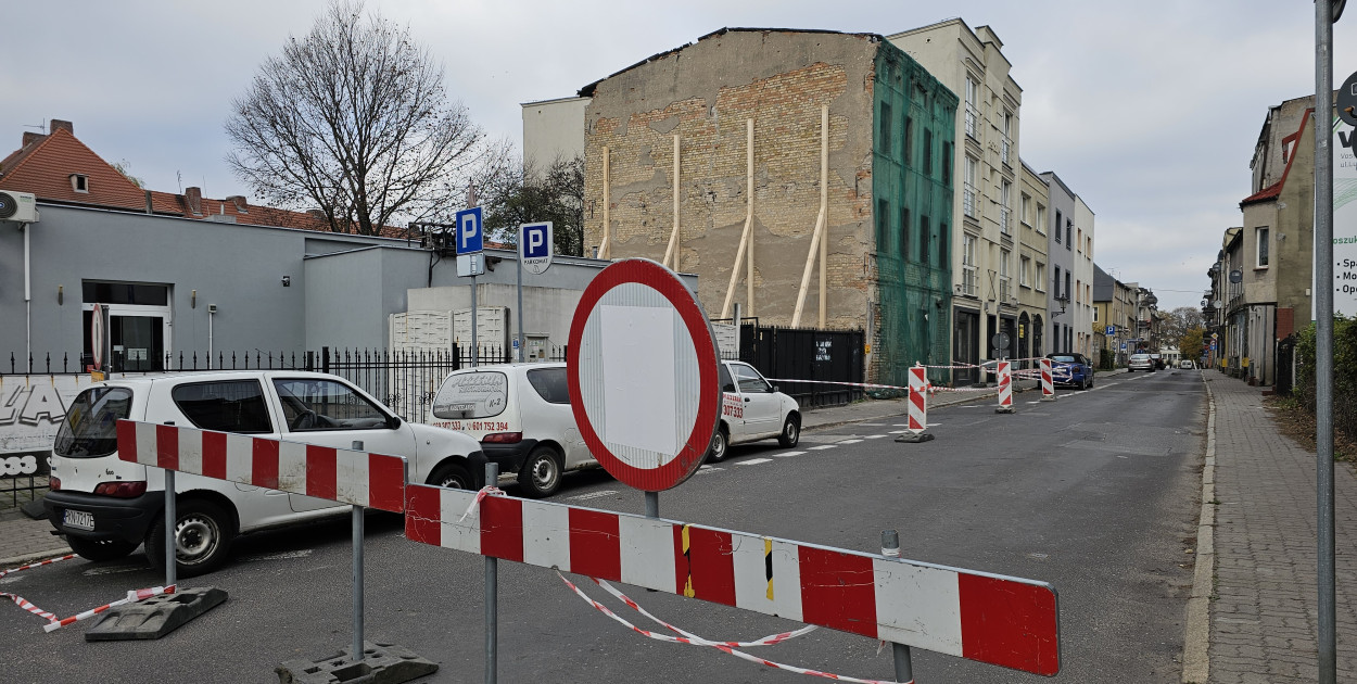 Rybnicka zamknięta dla ruchu. Powód: Zagrożenie katastrofą budowlaną