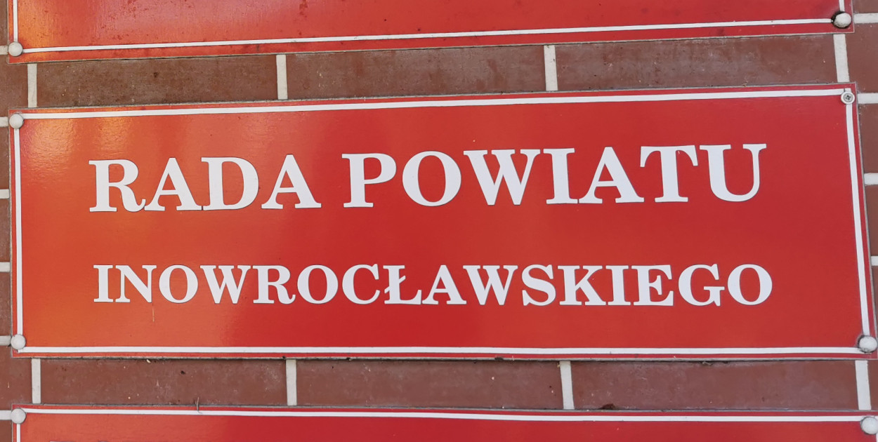 Wroński: " To była dla mnie trudna decyzja..." Radny opuszcza klub PiS