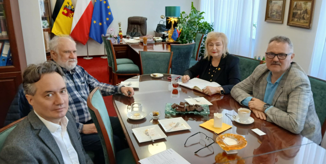 Sanplast chce zatrudnić pracowników Qemetiki