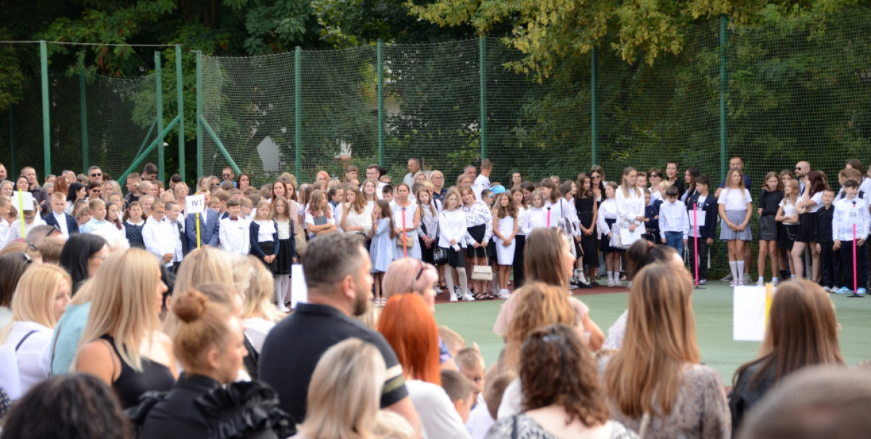 Nowy rok szkolny wystartował. Co się zmienia od 1 września?