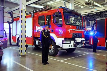 Inowrocławscy strażacy mają trzy nowe wozy bojowe-3366