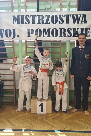 Wielki sukces klubu Kyokushin na Mistrzostwach w Rumi-4240