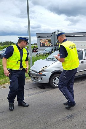 Wymusił pierwszeństwo i doprowadził do zderzenia-5444