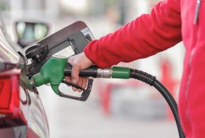 Ceny paliw. Kierowcy nie odczują zmian, eksperci mówią o "napiętej sytuacji"-37723