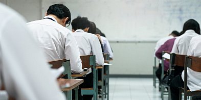 Rusza maturalna karuzela. Dzisiaj egzamin z języka pols-48592