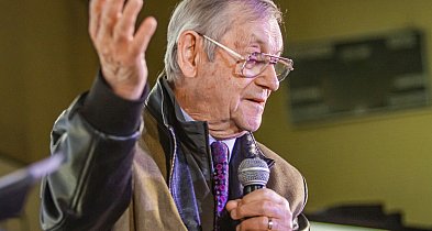 Norman Davies gościł w Gniewkowie. Tłumy słuchały o historii i przyszłości-48722