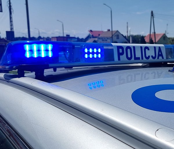 Wpadli w ręce policji. Próbowali uniknąć kary-49793