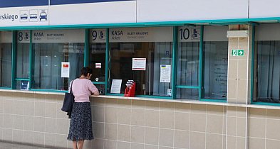 Coraz więcej biletów kolejowych kupujemy online, kasy stacjonarne tracą-49853