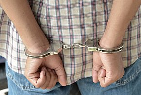 Alimenciarz nie stawił się do więzienia – został zatrzymany przez policję-50030